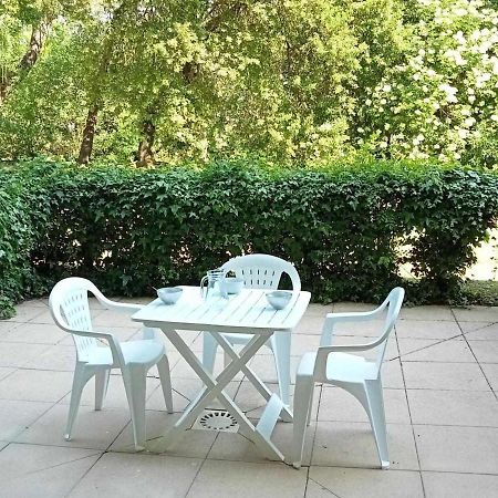 Charmant Studio Avec Terrasse Et Parking, Proche Plage Et Port - Fr-1-551-25 Ла-Рошель Экстерьер фото